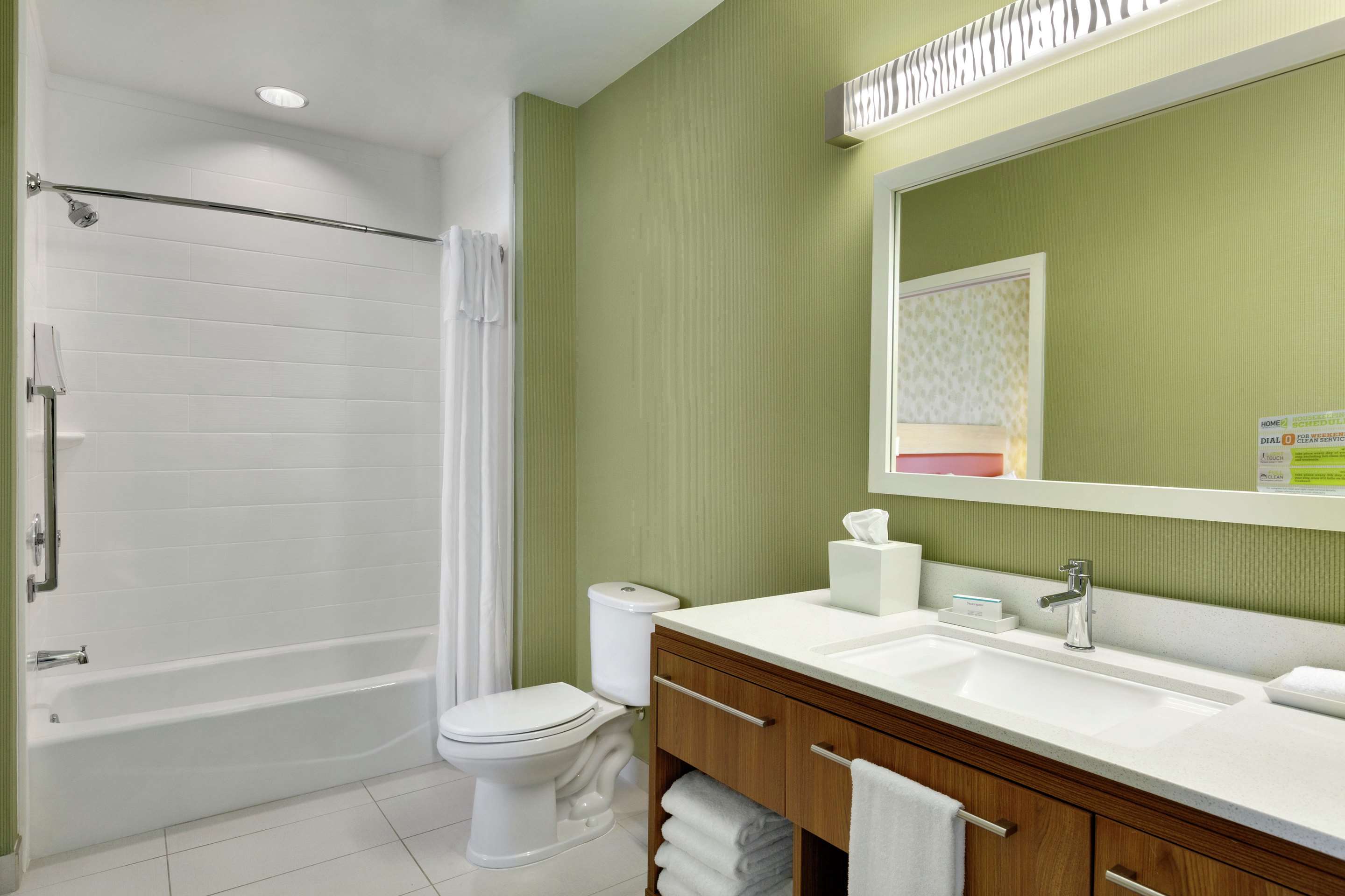 Guest room bath