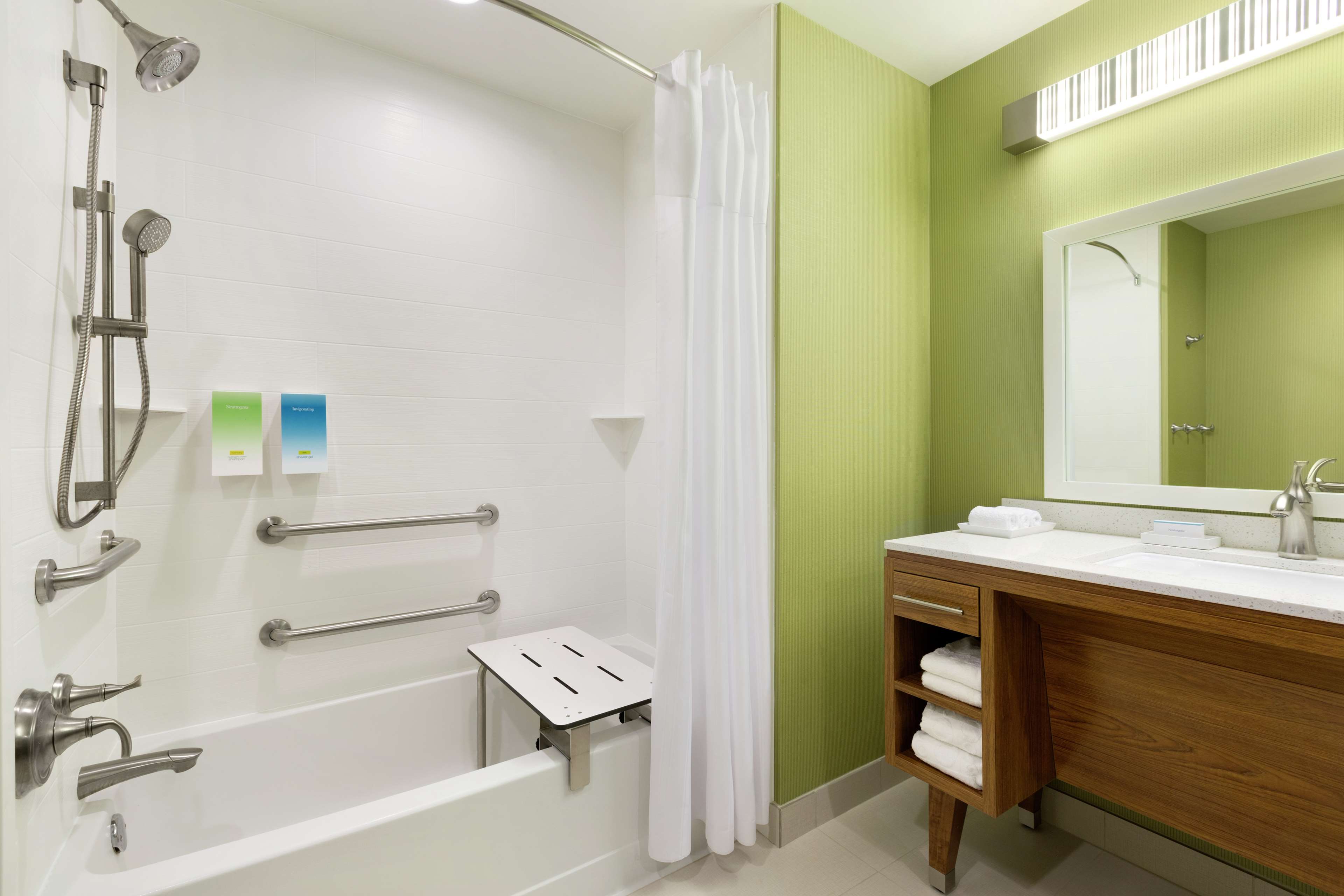 Home2 Suites by Hilton Stillwater Room Type - 1KNG ACC TUB SUITE NONSMOK