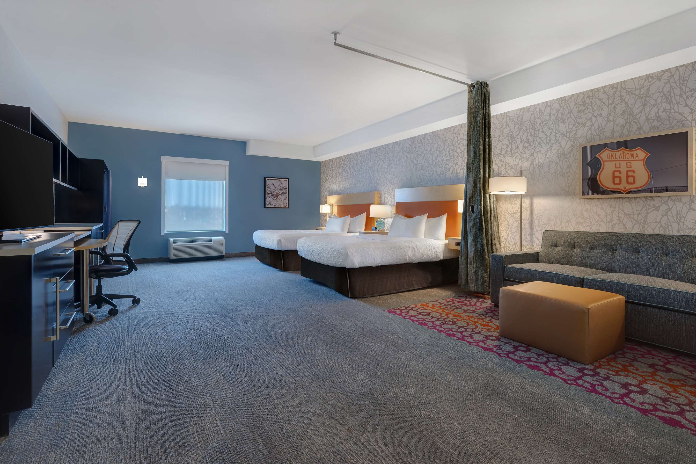 Guest room