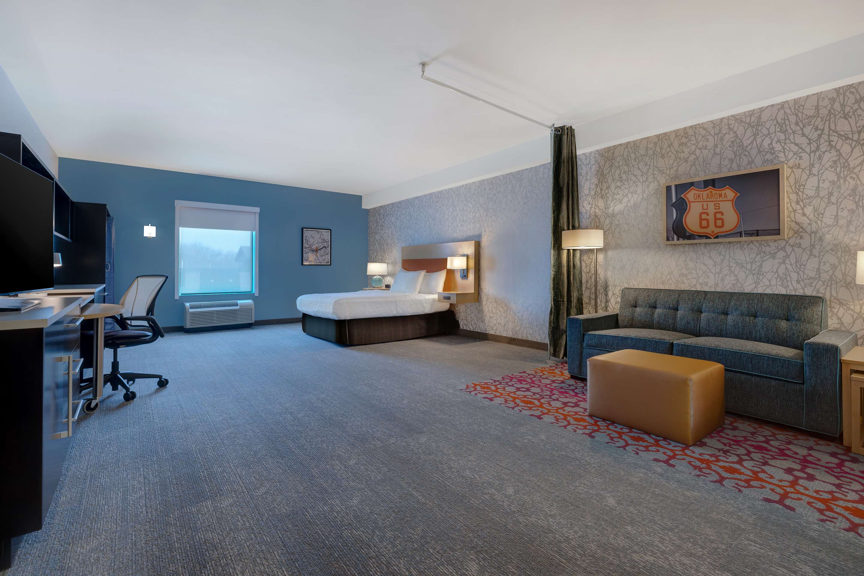 Guest room