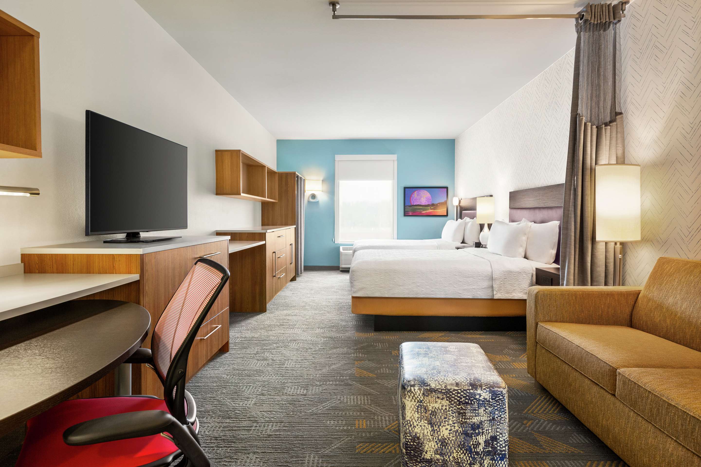 Guest room