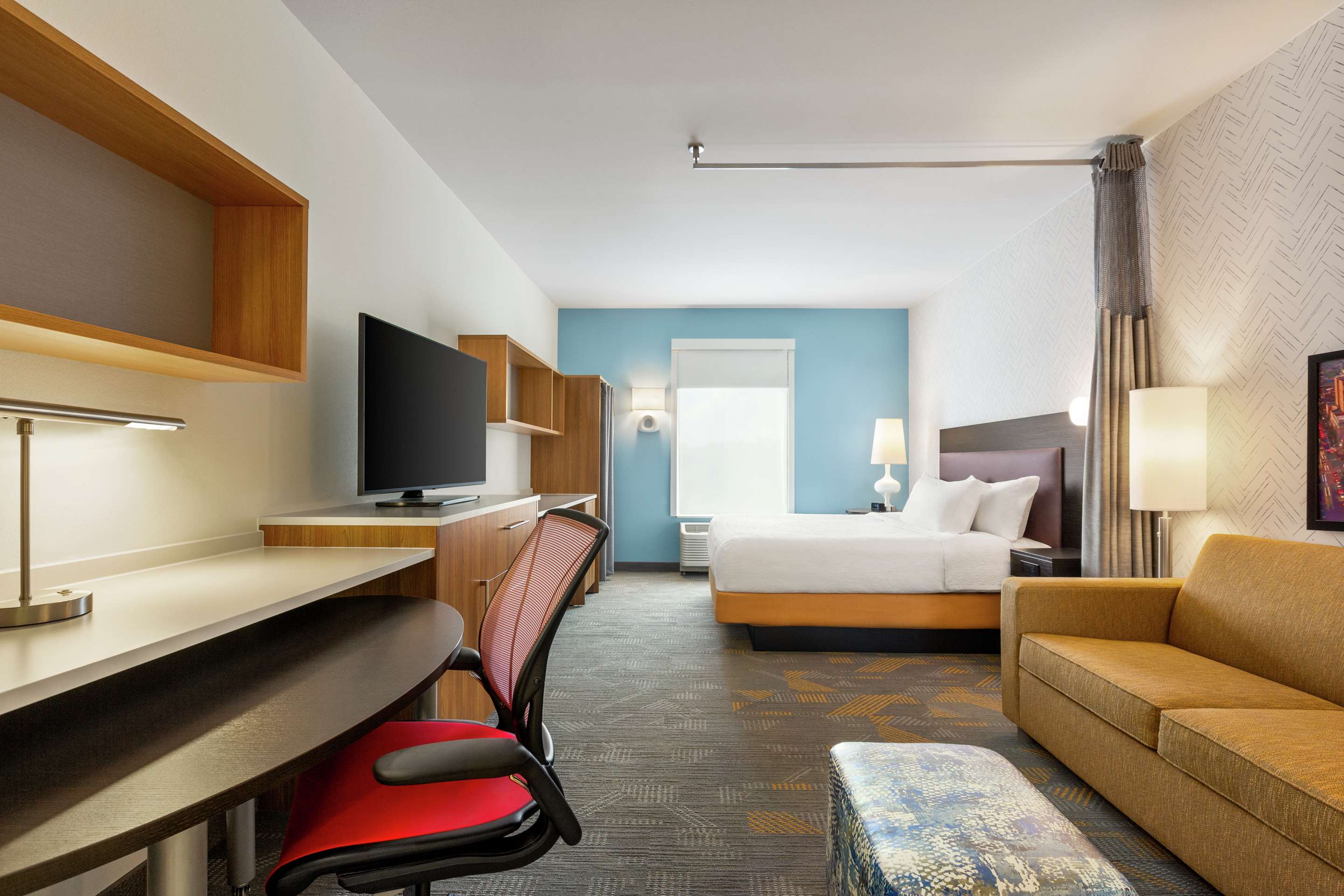 Guest room