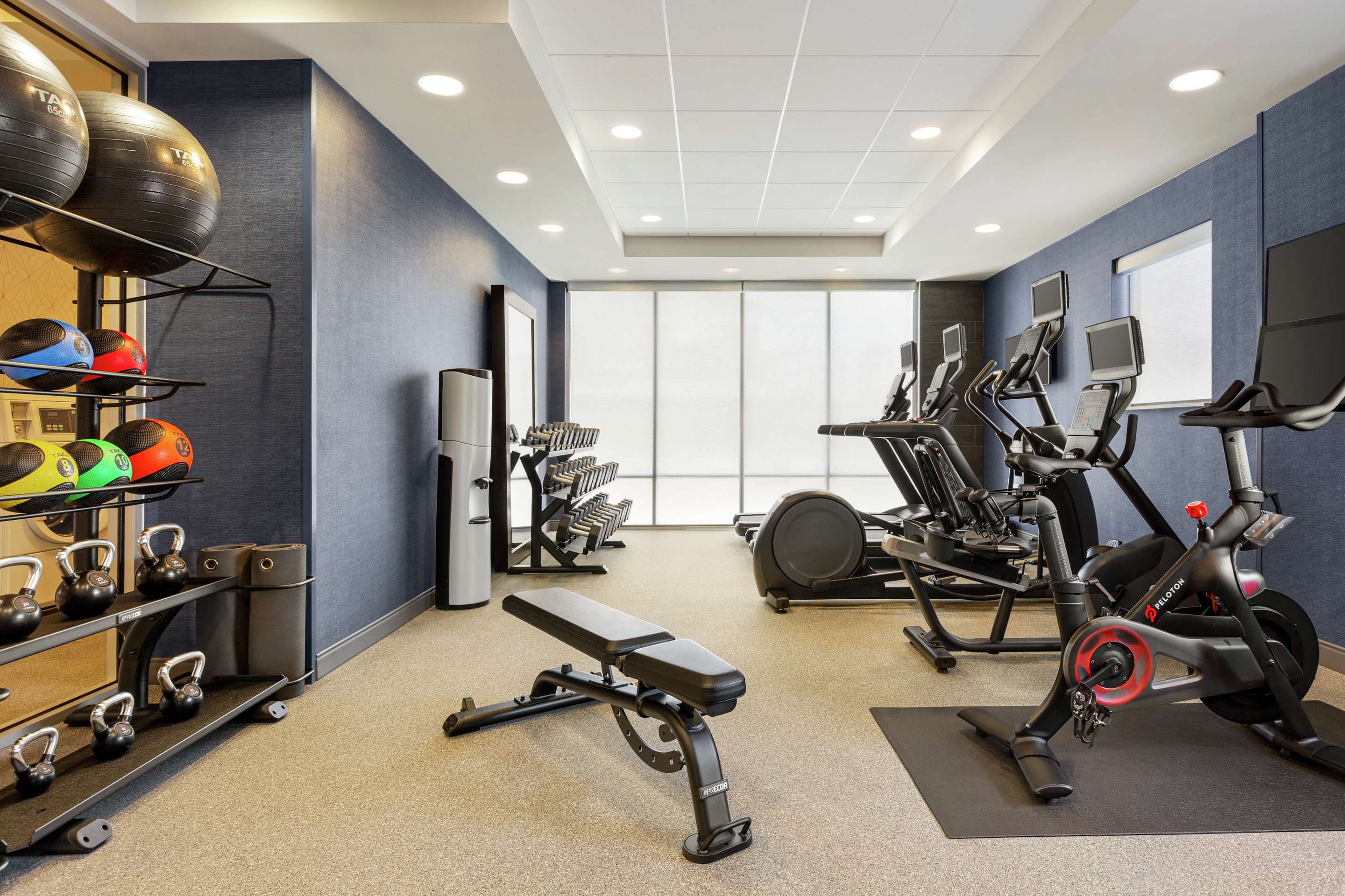 Health club fitness center gym | Home2 Suites by Hilton York