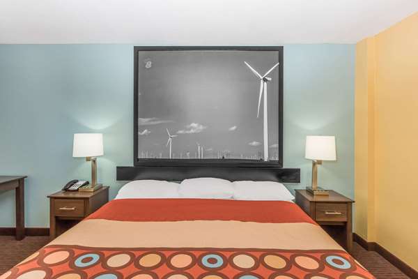  - Super 8 Hotel Airport Wichita