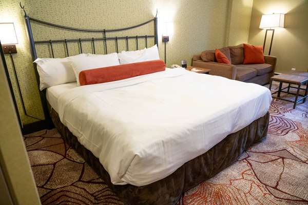  - Banff Caribou Lodge & Spa