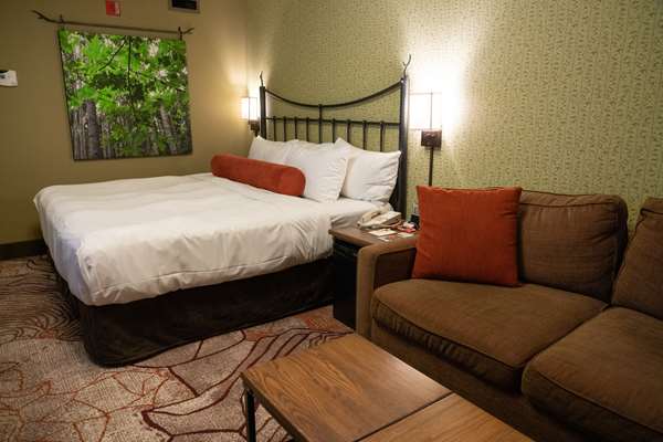  - Banff Caribou Lodge & Spa