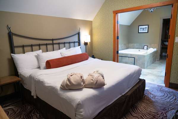 Suite - Banff Caribou Lodge & Spa