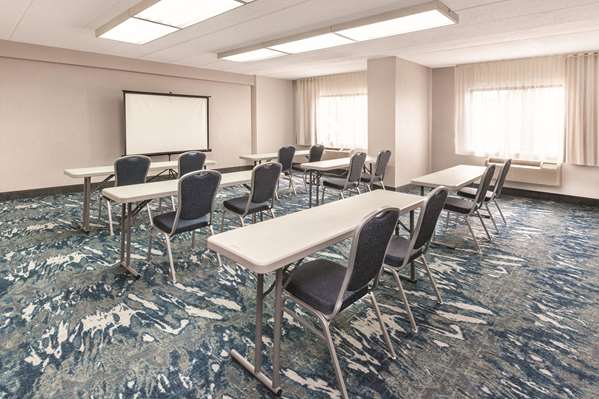  - La Quinta Inn & Suites Essington - I-95, Exit 9