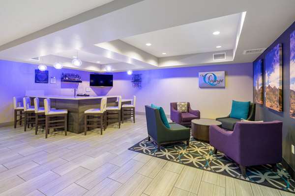Bar - La Quinta Inn & Suites Grand Canyon Williams