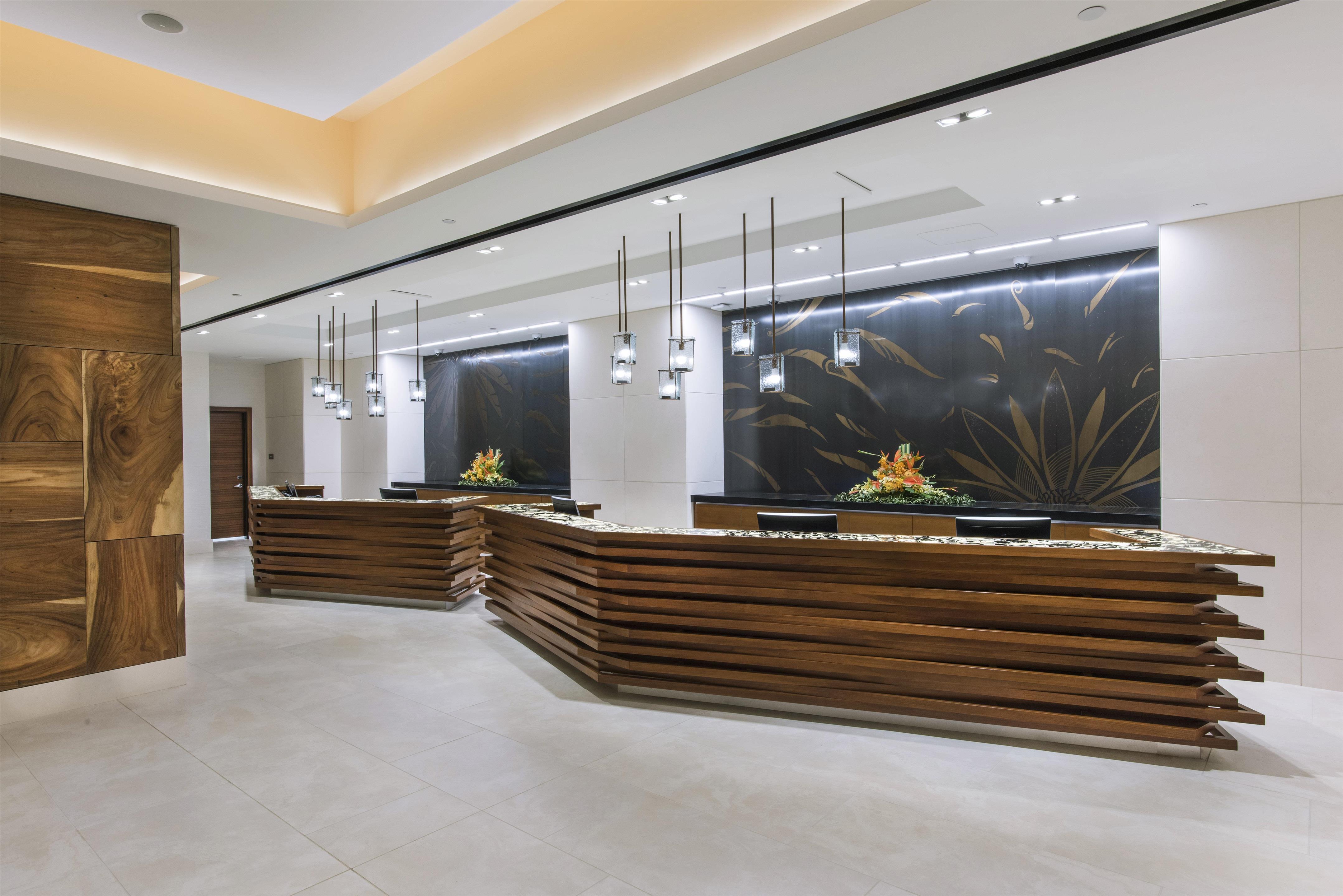 Reception | Hilton Grand Vac Club The Grand Islander Waikiki Honolulu