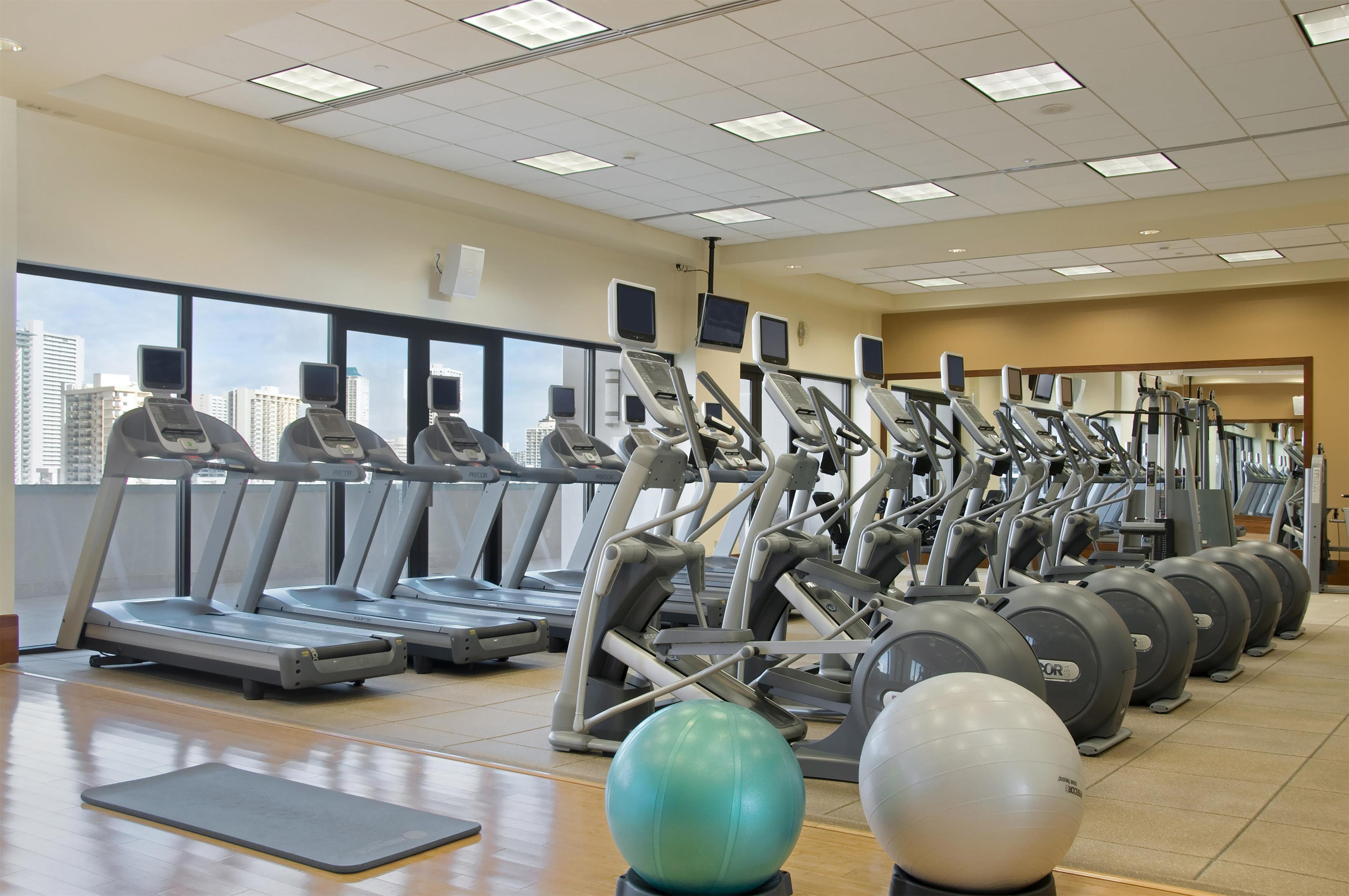 Health club fitness center gym | Hilton Grand Vac Club The Grand Islander Waikiki Honolulu