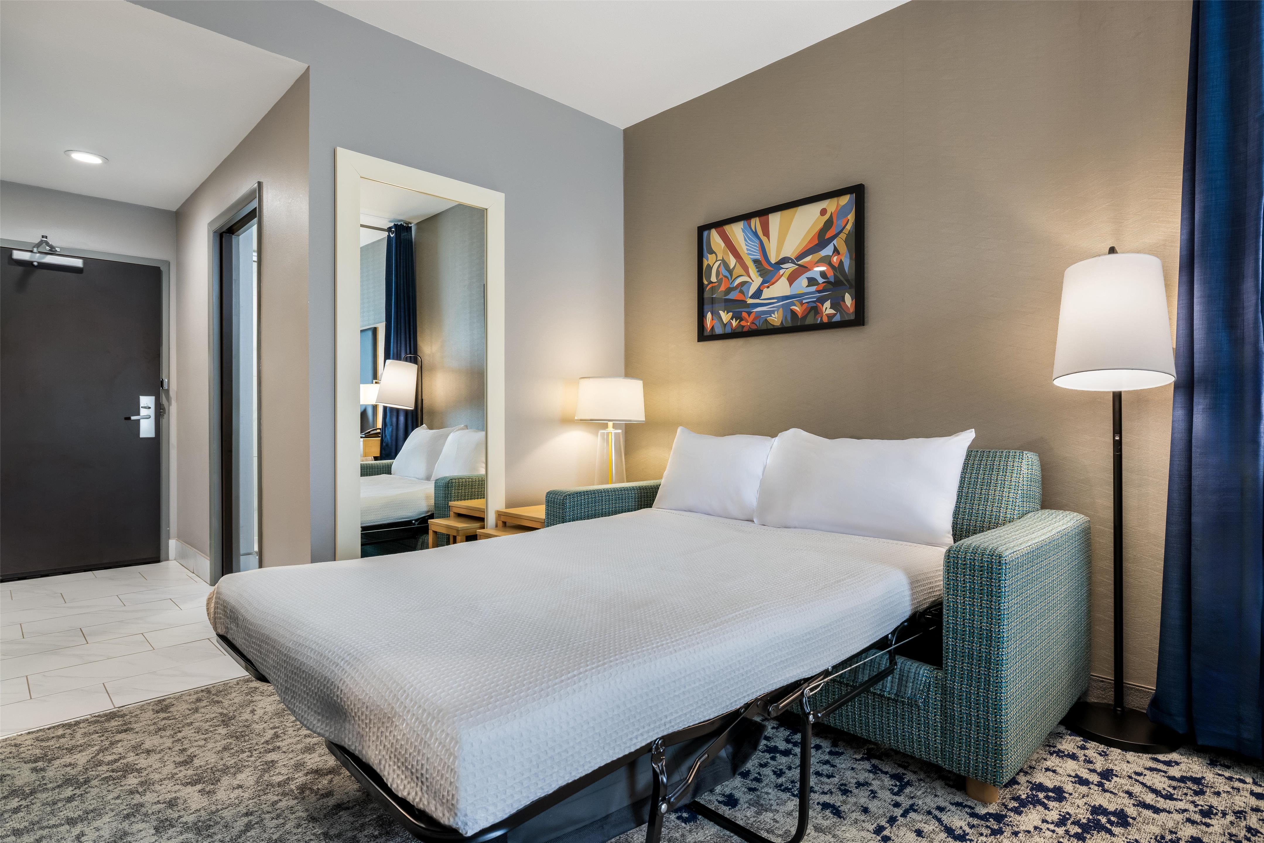 Guest room