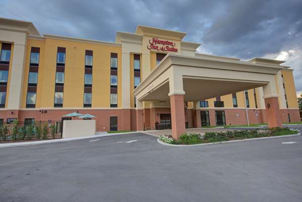 Exterior view - Hampton Inn & Suites Busch Gardens Tampa