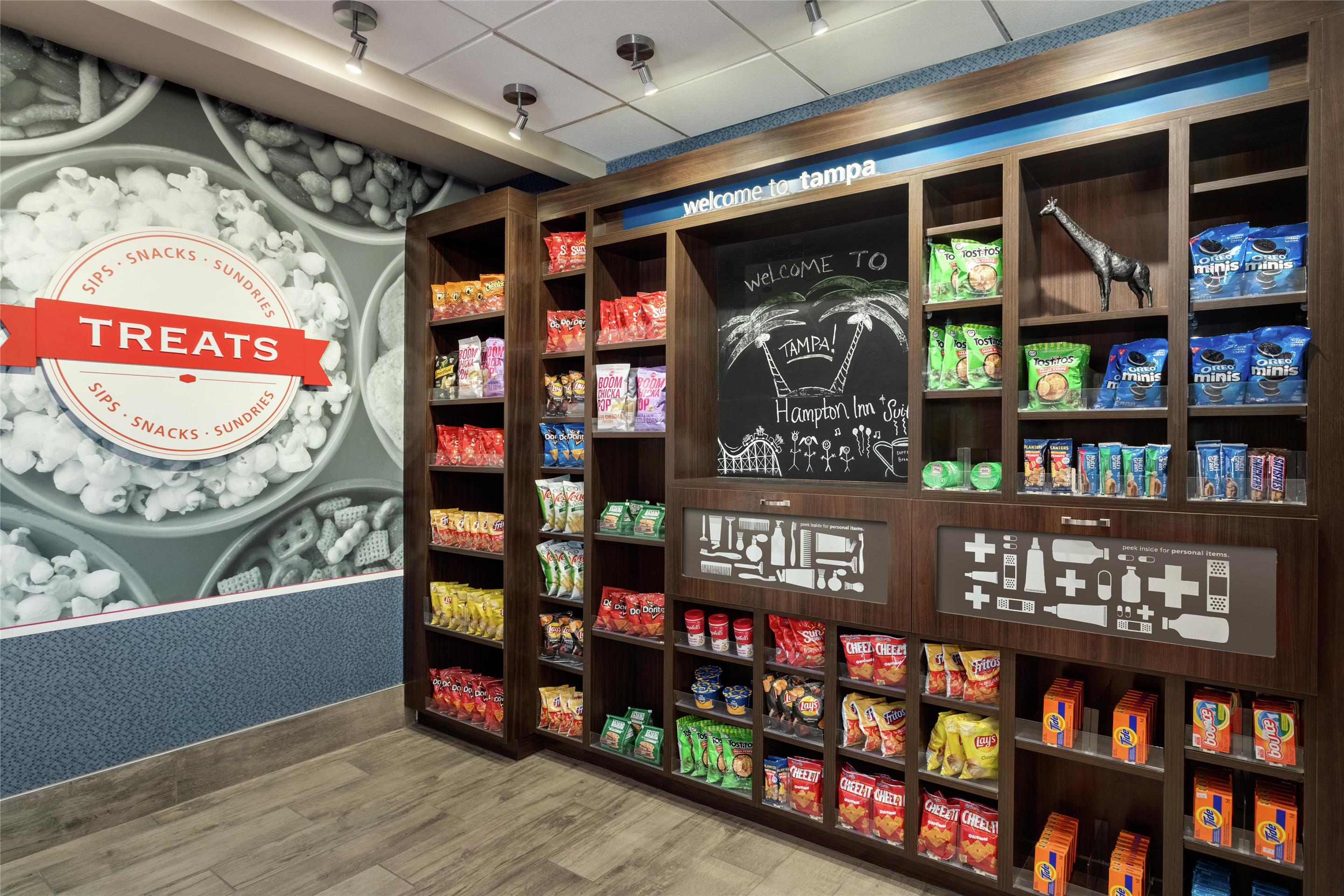 Restaurant | Hampton Inn & Suites Tampa Busch Gardens Area