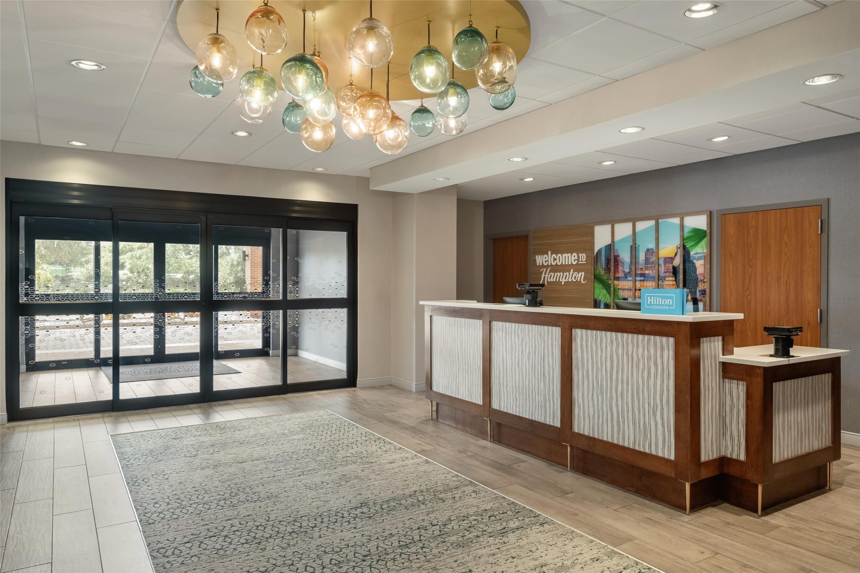 Reception | Hampton Inn & Suites Tampa Busch Gardens Area