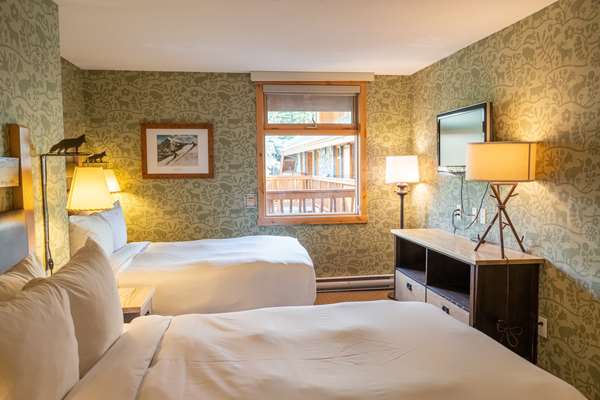 Suite - Fox Hotel & Suites Banff