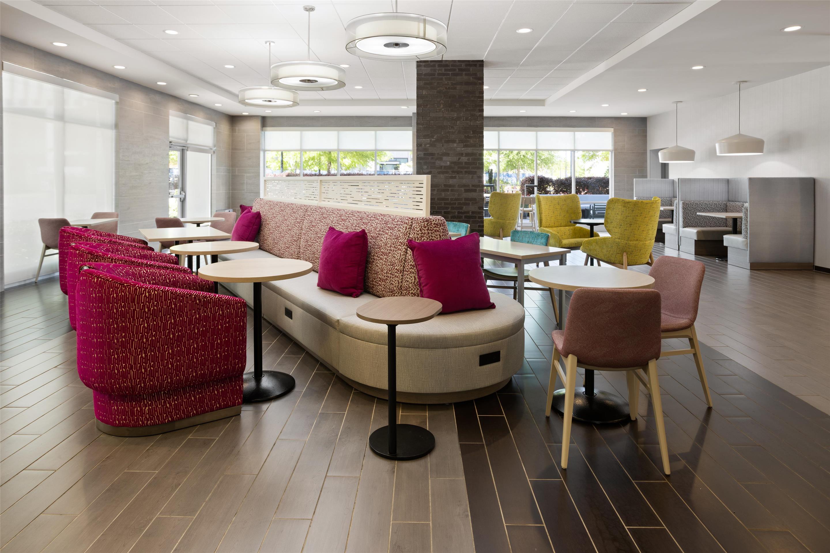Lobby | Home2 Suites by Hilton Greenville Downtown