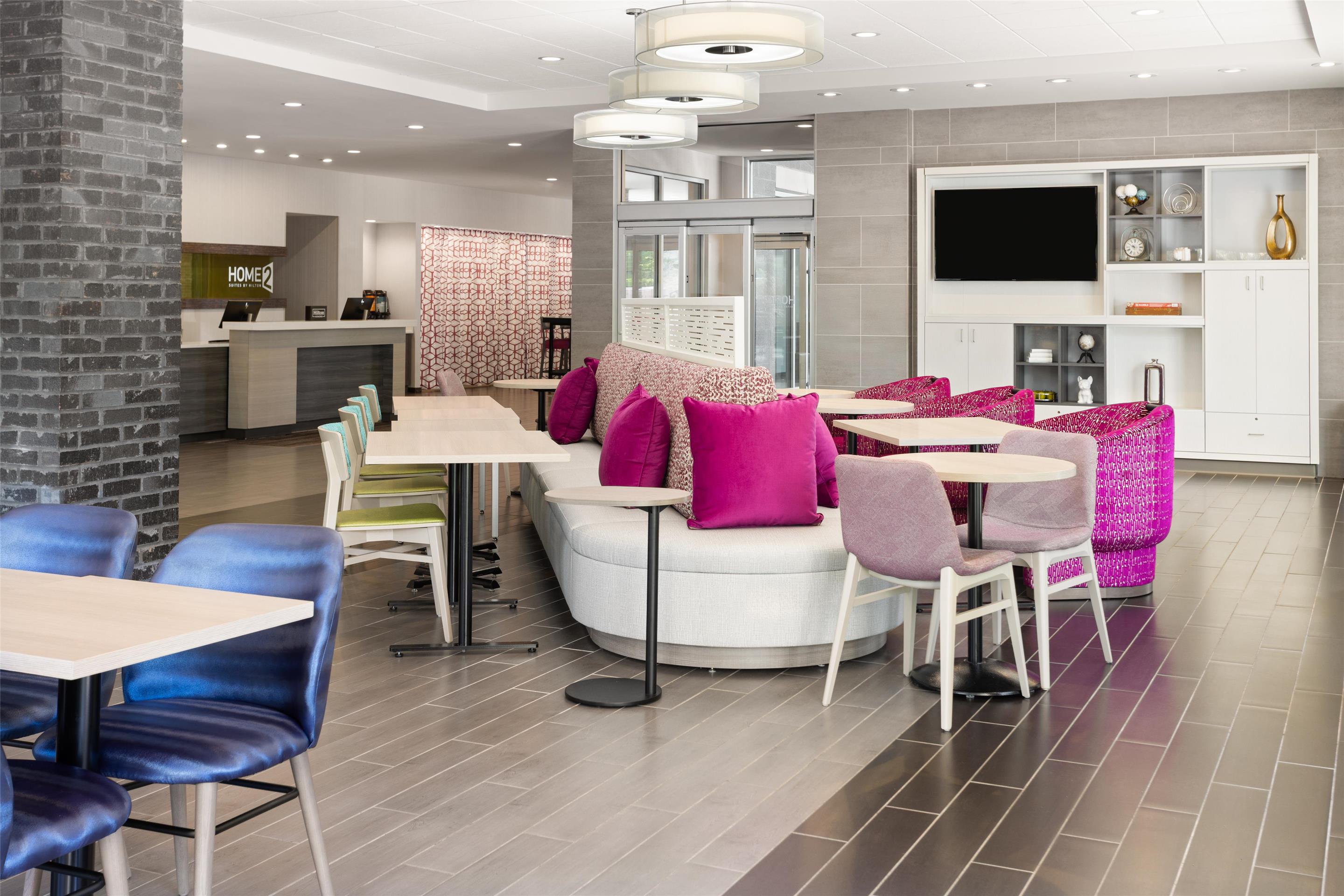 Lobby | Home2 Suites by Hilton Greenville Downtown
