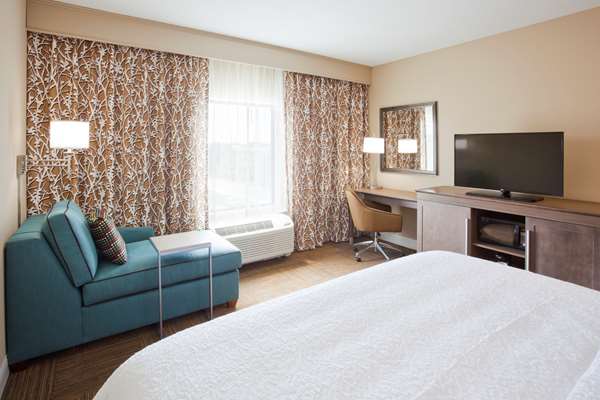  - Hampton Inn Roseville