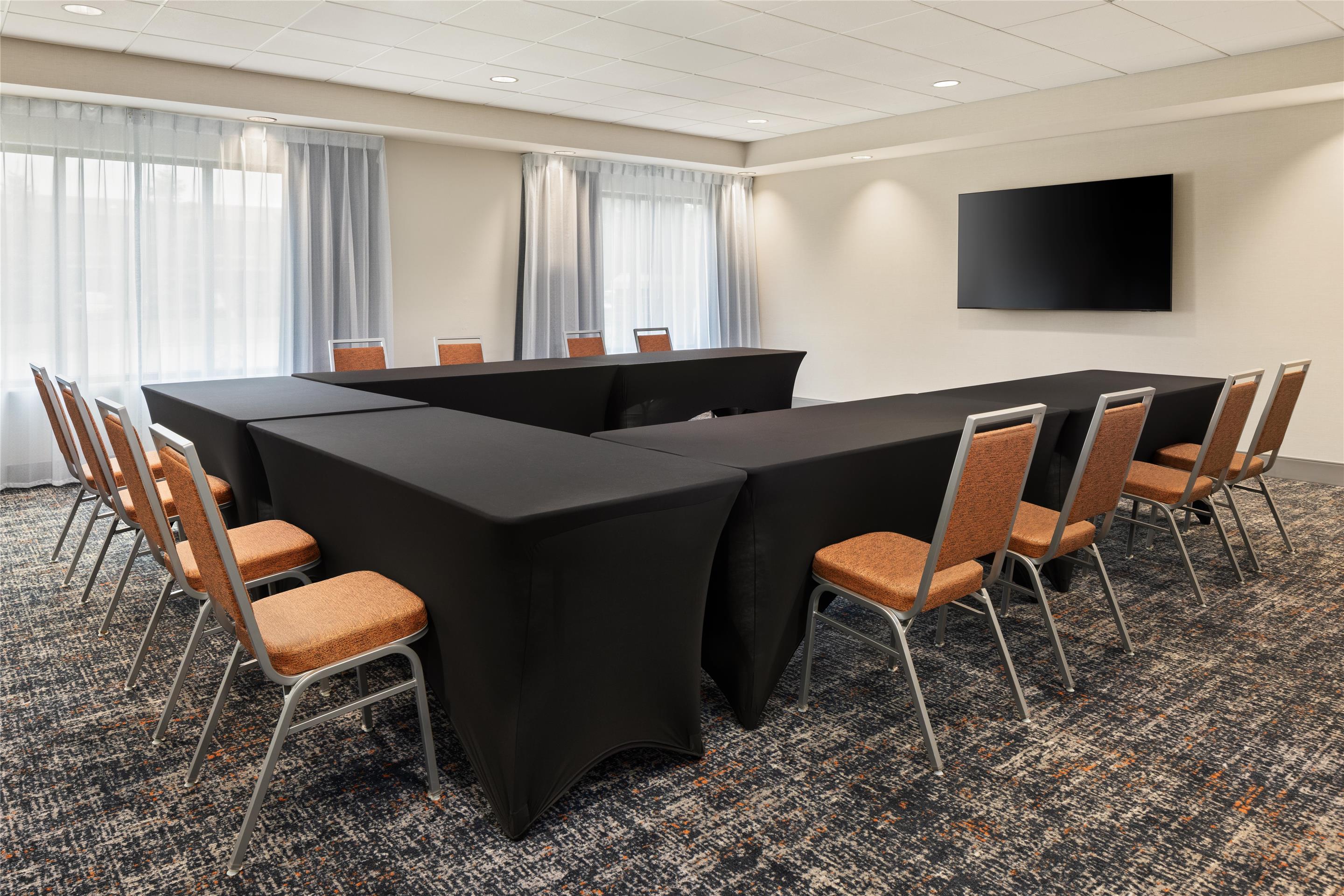 Meeting Room | Hampton Inn Minneapolis-Roseville
