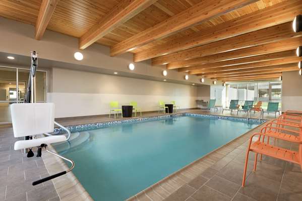 Pool - Home2 Suites by Hilton Roseville