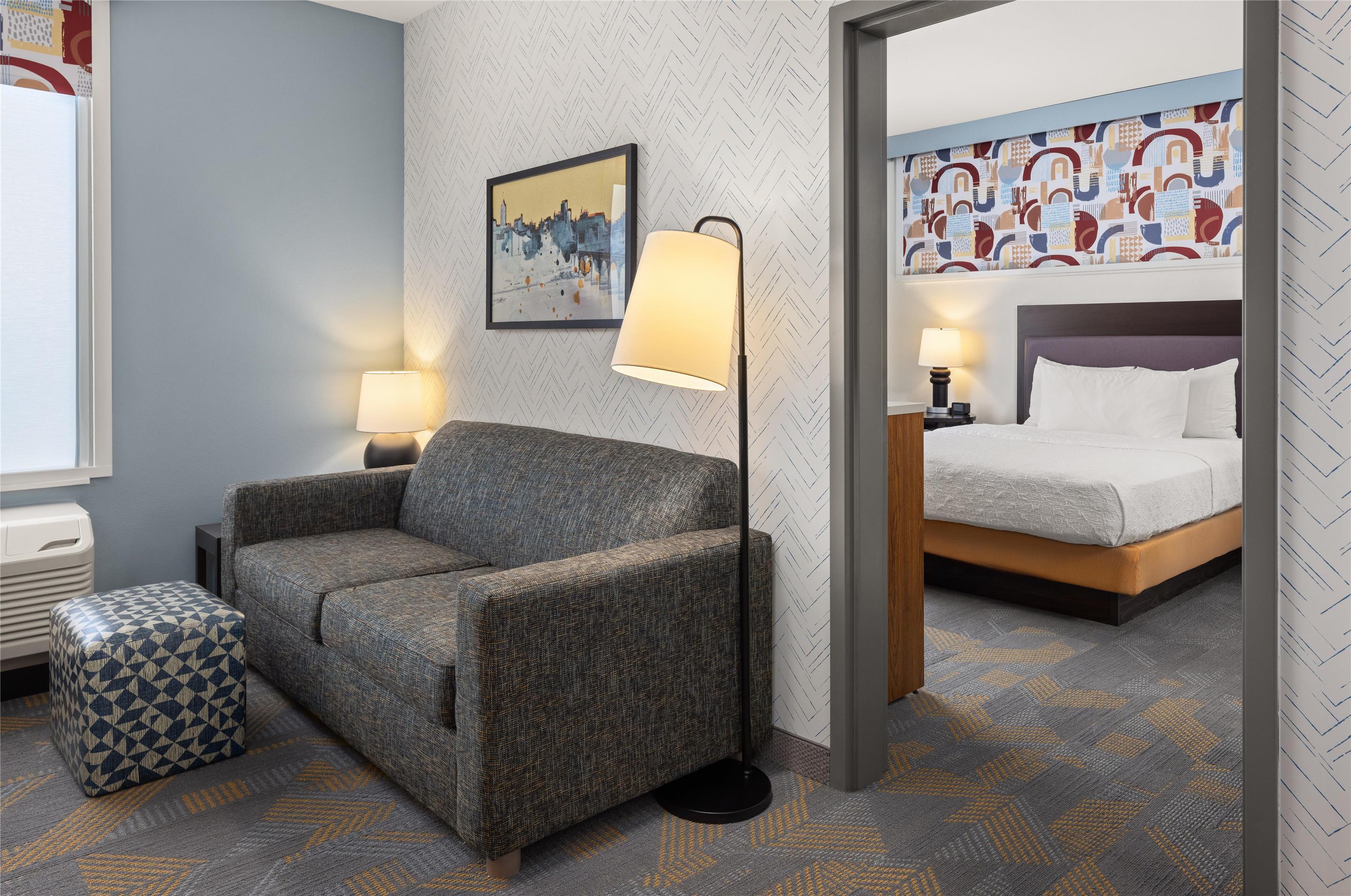 Guest room