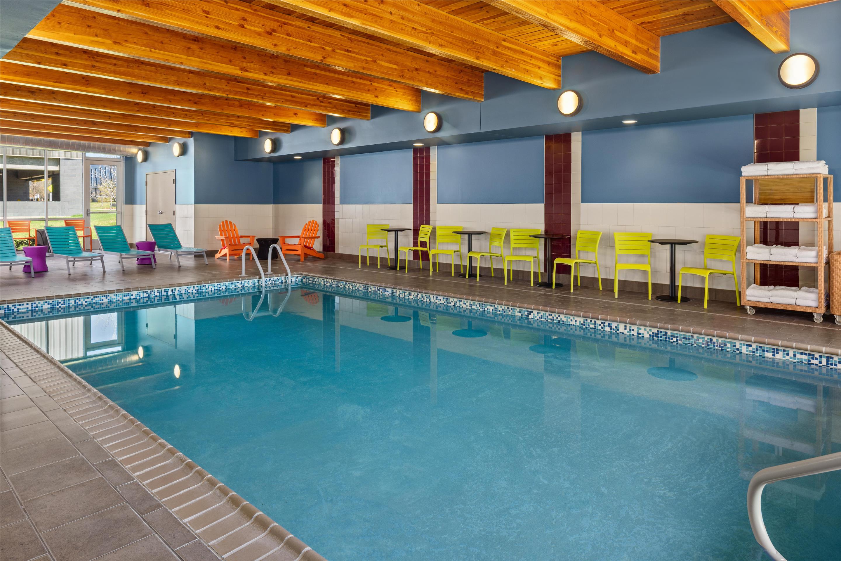 Pool | Home2 Suites by Hilton Roseville Minneapolis