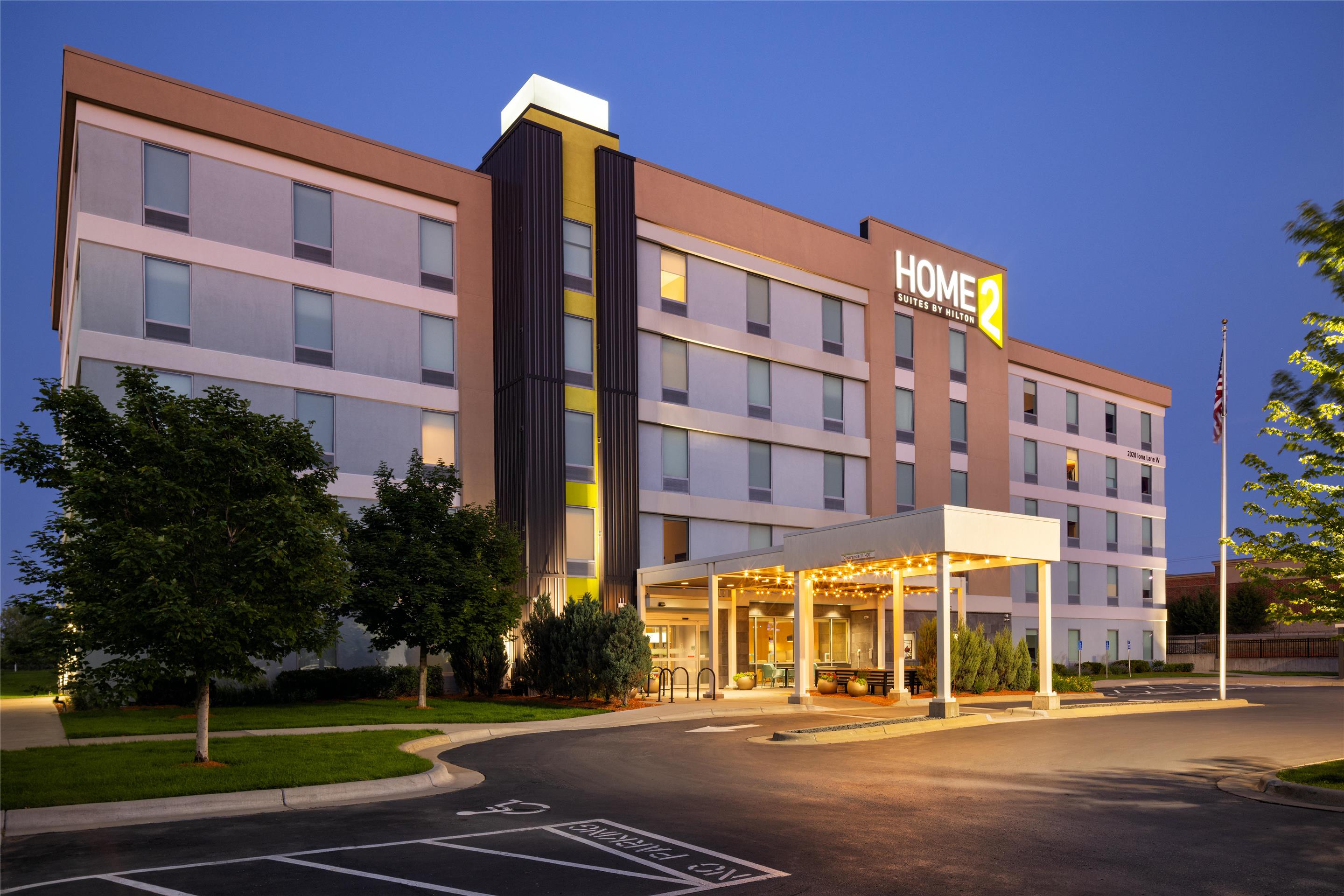 Exterior | Home2 Suites by Hilton Roseville Minneapolis
