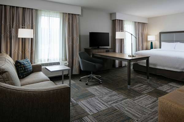  - Hampton Inn Hudson - I-94, Exit 2