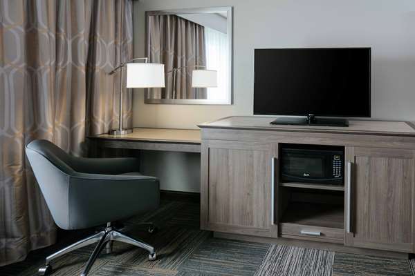  - Hampton Inn Hudson - I-94, Exit 2