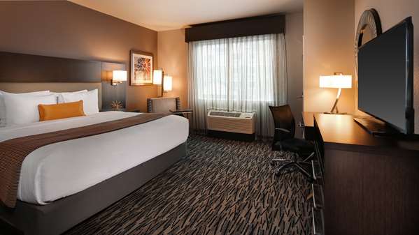  - Best Western Plus Executive Residency Baytown - I-10, Exit 791