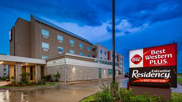 Exterior view - Best Western Plus Executive Residency Baytown - I-10, Exit 791