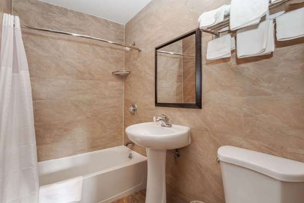  - Travelodge Jersey City