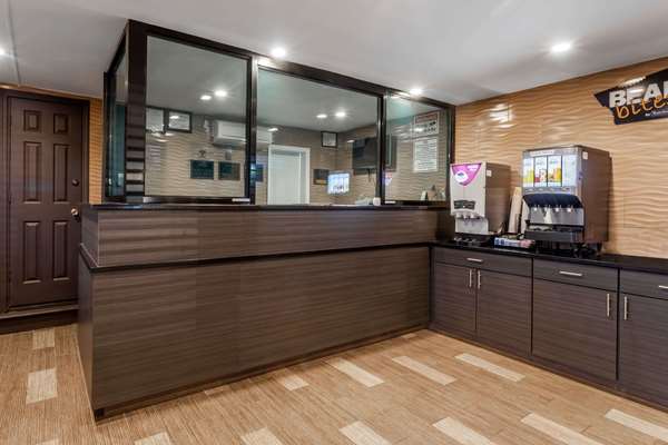  - Travelodge South Hackensack