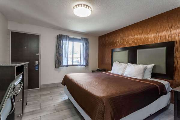  - Travelodge South Hackensack