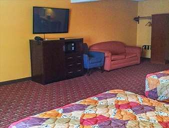  - Travelodge Bay Shore