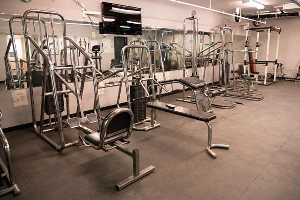 Bar - Banff Rocky Mountain Resort