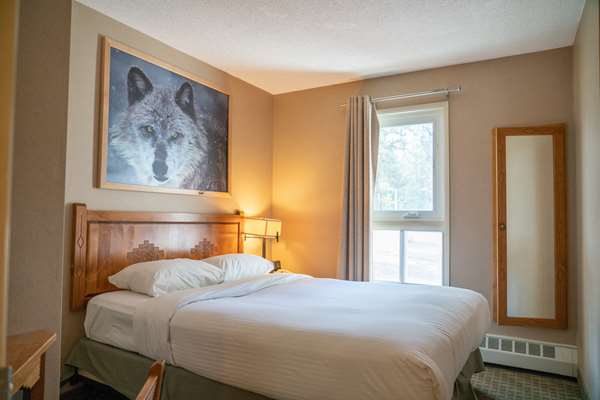  - Banff Rocky Mountain Resort