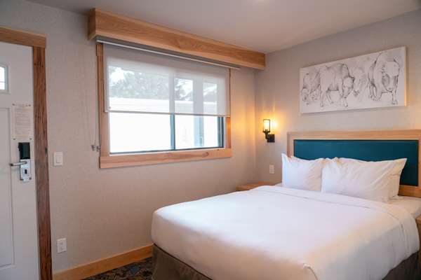  - Tunnel Mountain Resort Banff