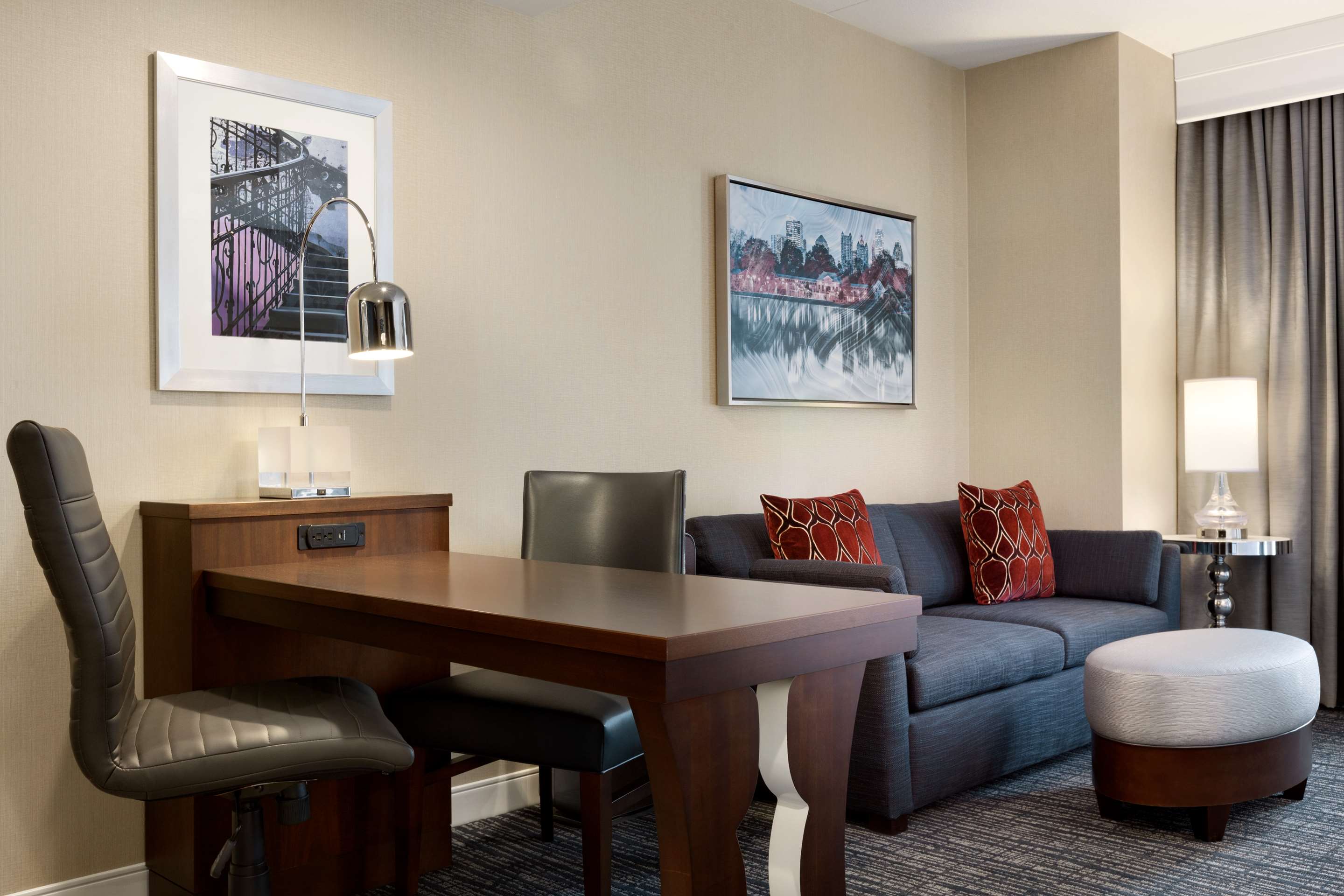 Guest room