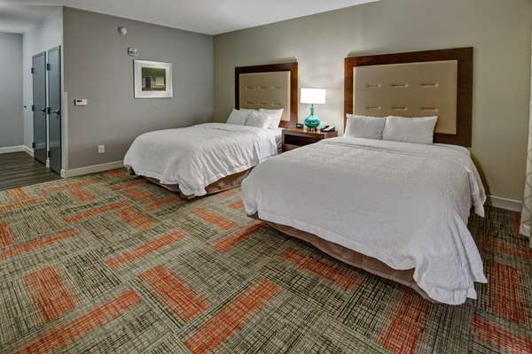  - Hampton Inn Summerville - I-26, Exit 199A