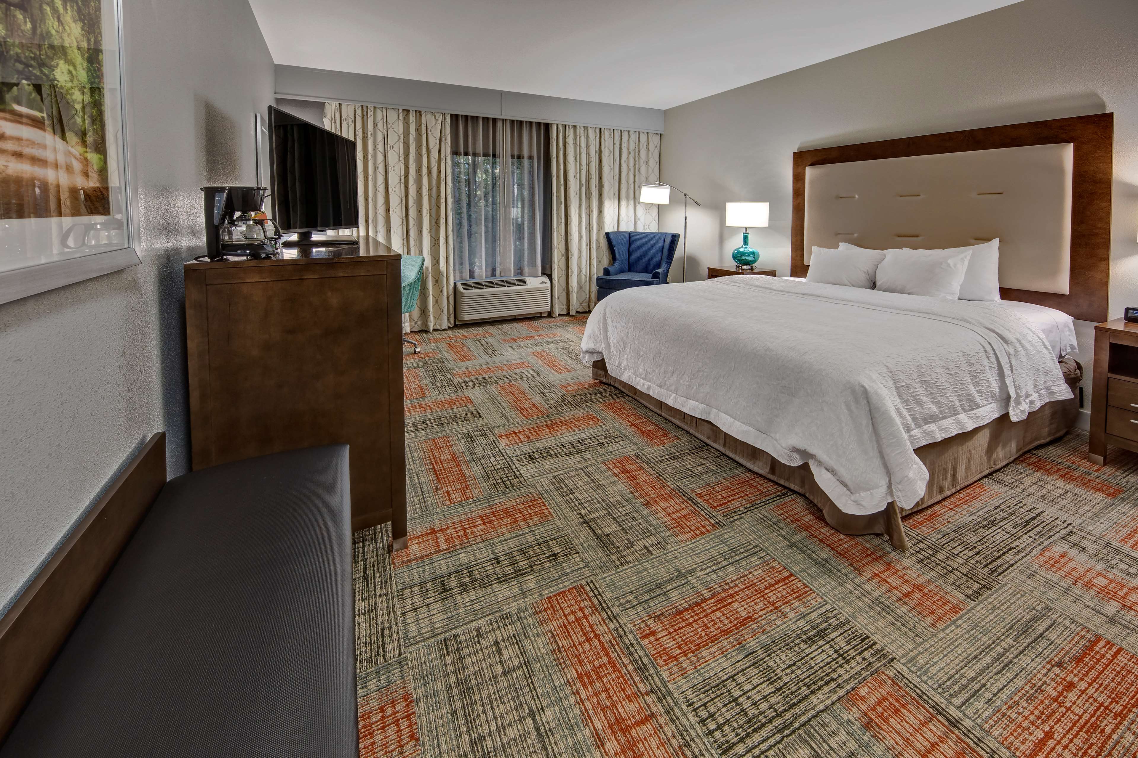 Hampton Inn Summerville SC Room Type - 1KN MOB HEA ACC 3X3SHWR NS