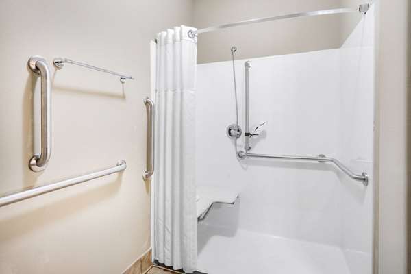 Suite - Hawthorn Suites by Wyndham Dickinson - I-94, Exit 59