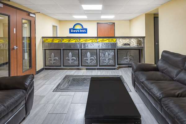  - Days Inn Pontchartrain New Orleans - I-10, Exit 239