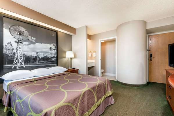  - Super 8 Hotel Jasper