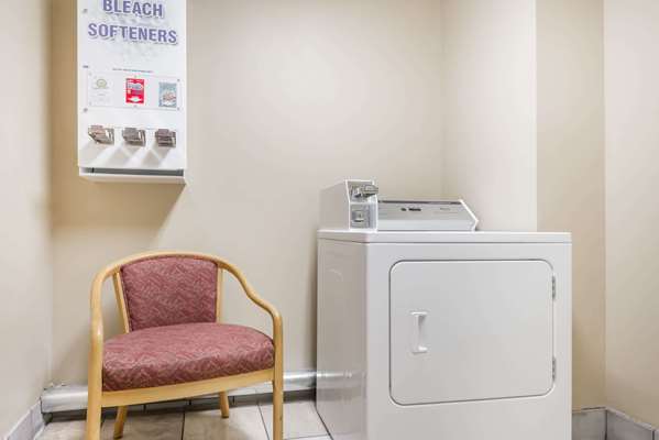 Amenities - Super 8 Hotel Jasper