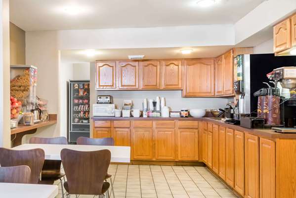  - Super 8 Hotel Jasper