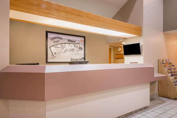  - Super 8 Hotel Jasper