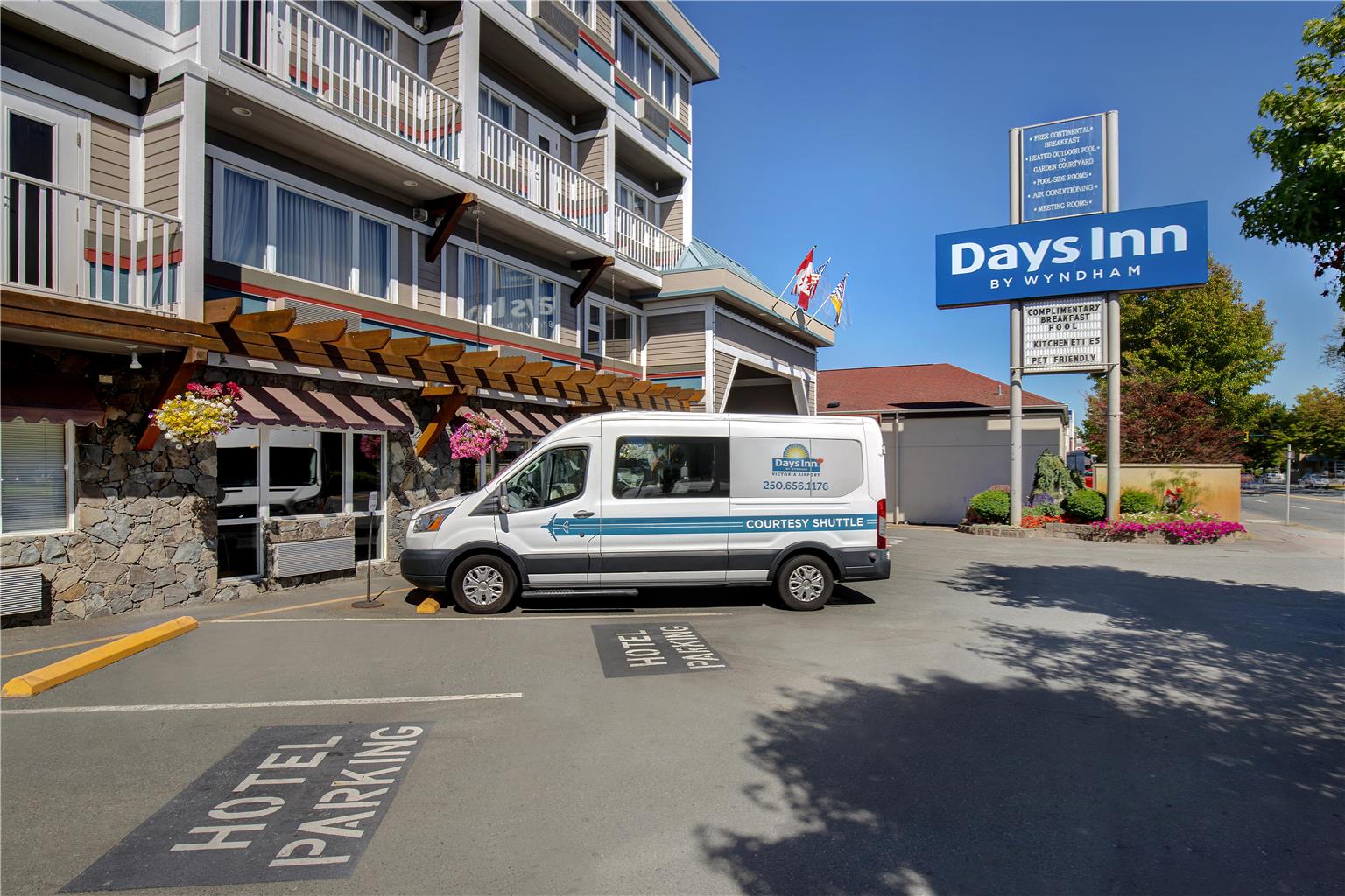 Days Inn Victoria Airport Sidney