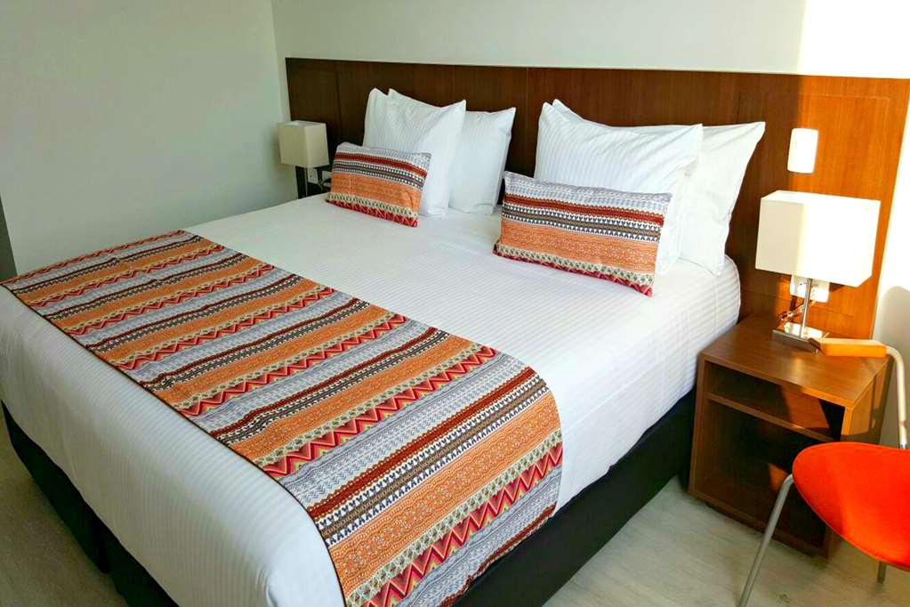 Best Western Plus Santa Marta Hotel-guestroom-Guest Room,Indoor/Interior,On-Site.jpg